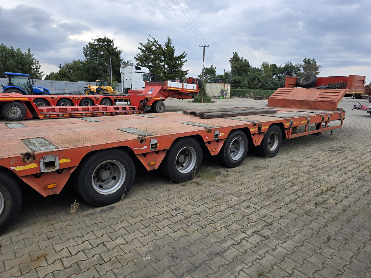 ArtTrailer LIDER ART-01 - Низкорамный полуприцеп: фото 5 ArtTrailer LIDER ART-01 - Низкорамный полуприцеп: фото 5