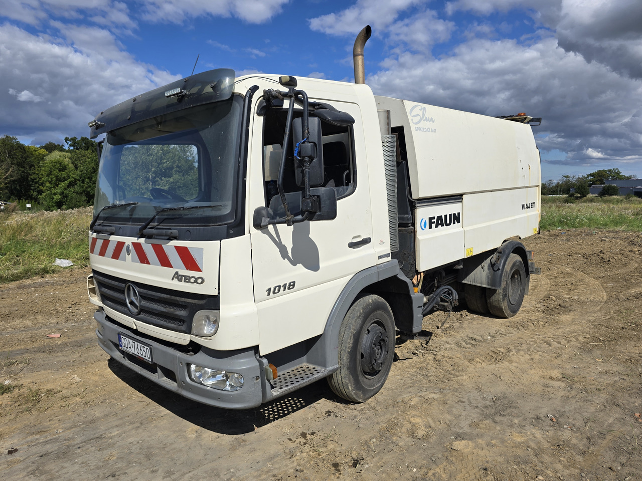 MERCEDES-BENZ Atego - Подметально-уборочная машина: фото 3 MERCEDES-BENZ Atego - Подметально-уборочная машина: фото 3