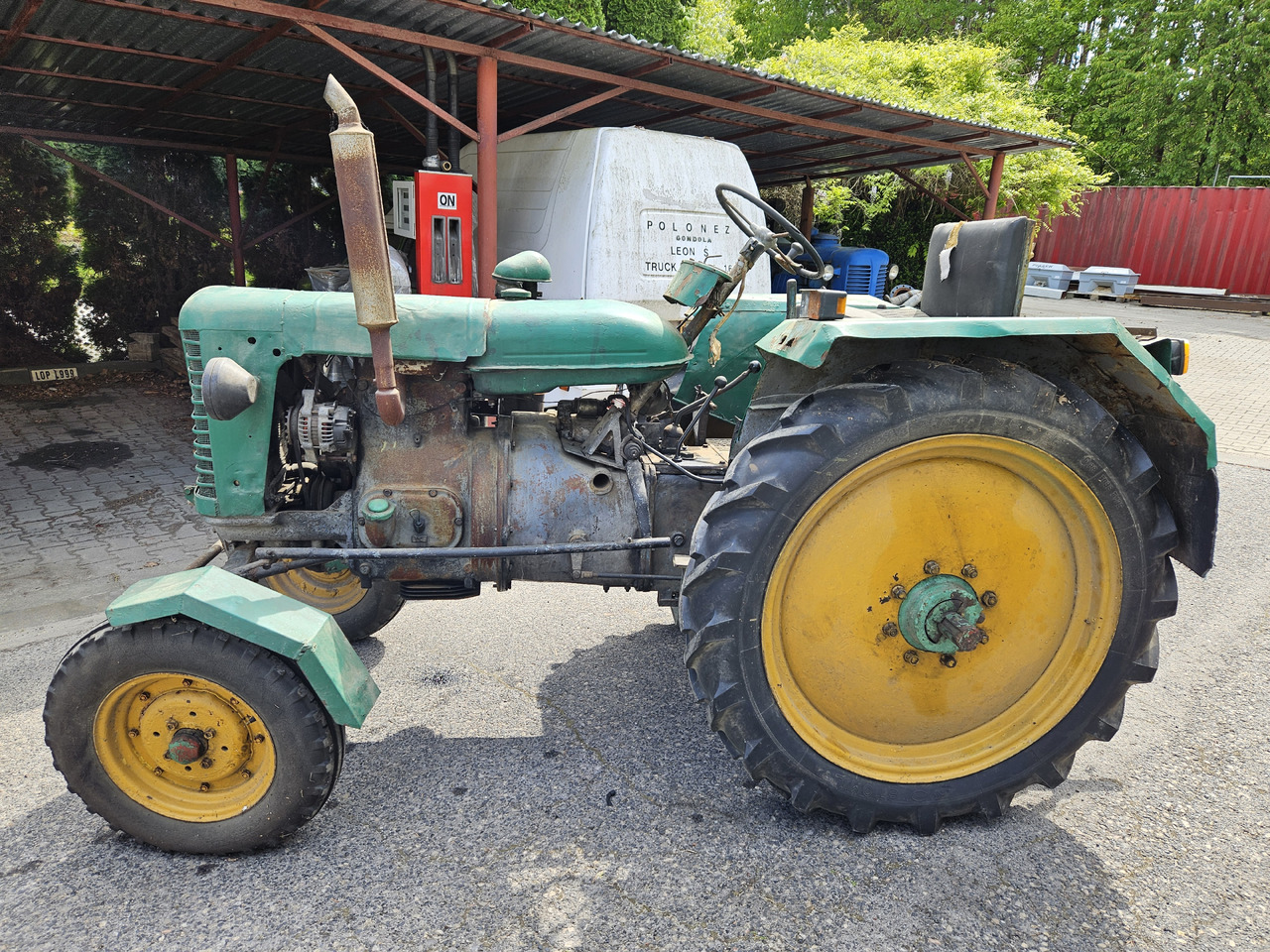 Zetor 25 - Трактор: фото 4 Zetor 25 - Трактор: фото 4