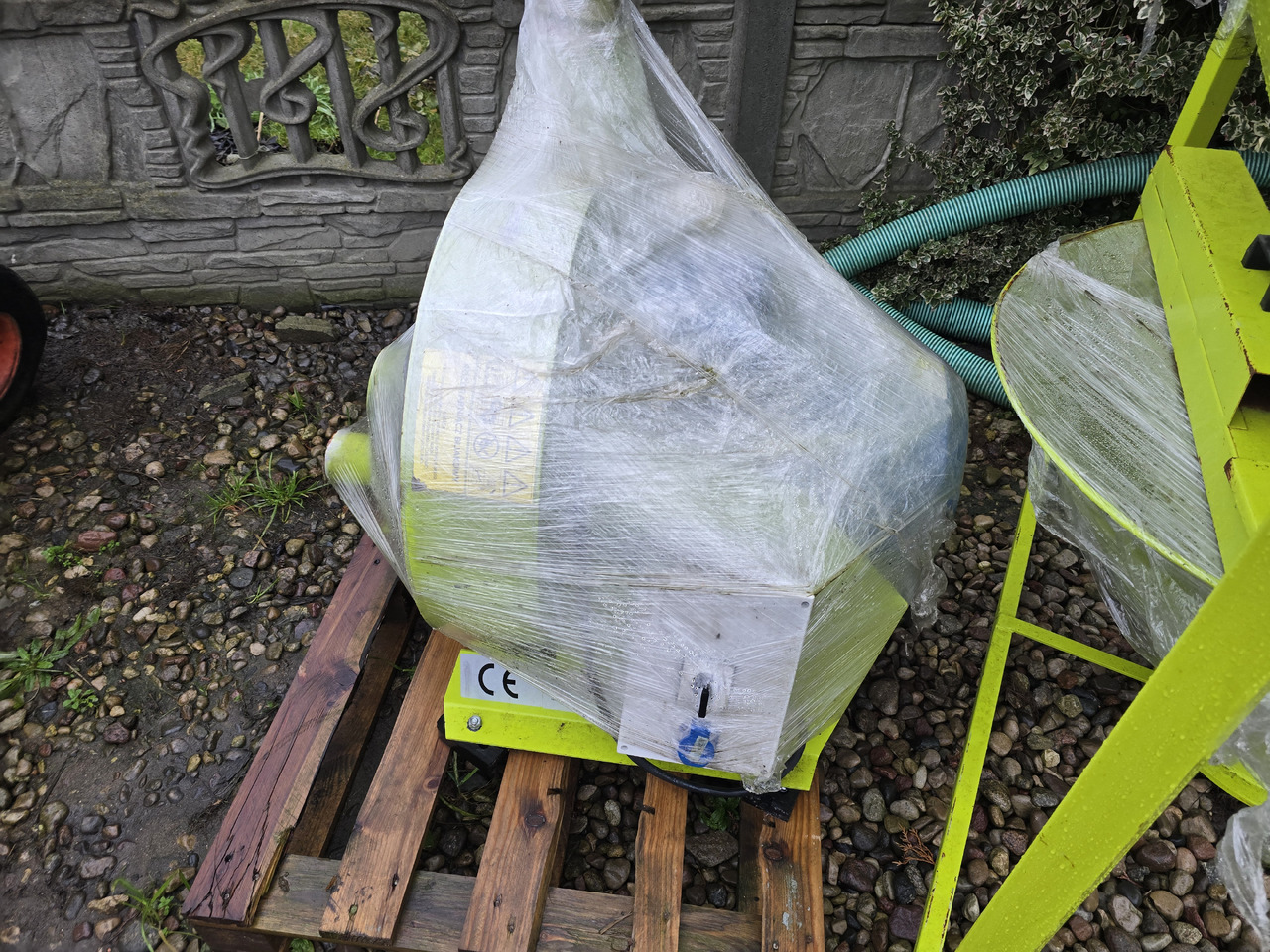 Adraf S01/1 - Кормораздатчик: фото 4 Adraf S01/1 - Кормораздатчик: фото 4