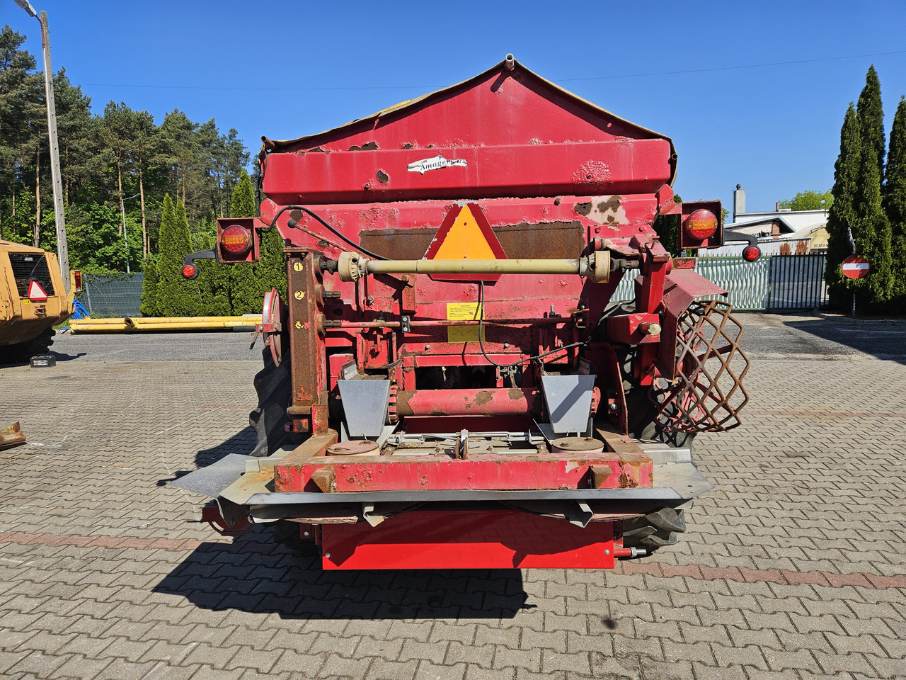 Inna B4 - Адаптер для внутрипочвенного внесения удобрений: фото 4 Inna B4 - Адаптер для внутрипочвенного внесения удобрений: фото 4