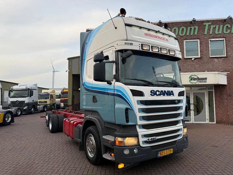 Scania R480 R480 6X2 Topline chassis / Retarder / Lift axle / euro5 / Holland Truck - Грузовик-шасси: фото 1 Scania R480 R480 6X2 Topline chassis / Retarder / Lift axle / euro5 / Holland Truck - Грузовик-шасси: фото 1
