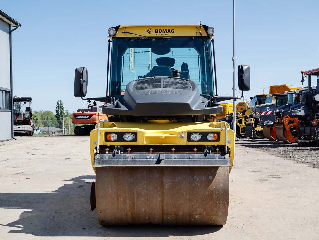 BOMAG BW 174 AP-4v - Дорожный каток: фото 3 BOMAG BW 174 AP-4v - Дорожный каток: фото 3