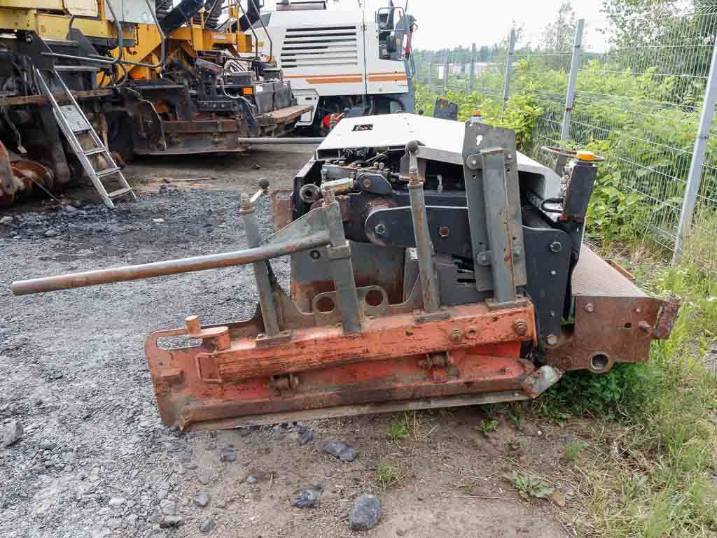 INGERSOLL RAND ABG VB 78 - Асфальтоукладчик: фото 4 INGERSOLL RAND ABG VB 78 - Асфальтоукладчик: фото 4