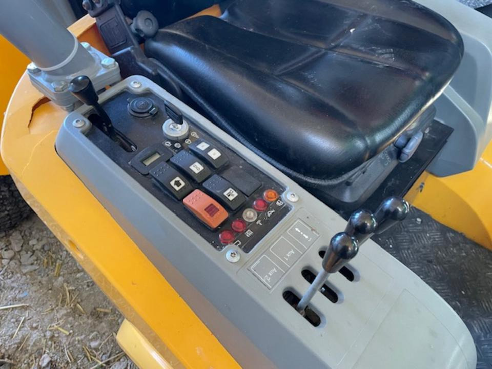 Stiga Titan 26H Diesel-Aufsitzrasenmäher mit Frontmähwerk - Газонокосилка: фото 5 Stiga Titan 26H Diesel-Aufsitzrasenmäher mit Frontmähwerk - Газонокосилка: фото 5