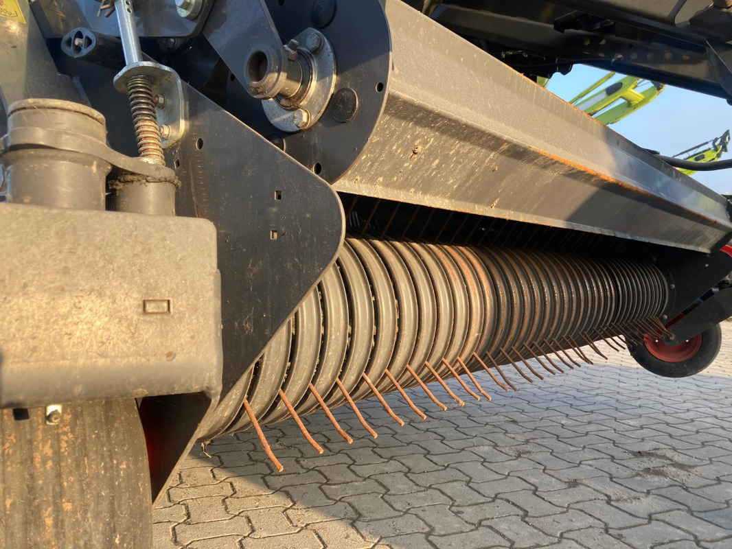 CLAAS Quadrant 5300 FC - Пресс-подборщик тюковый: фото 3 CLAAS Quadrant 5300 FC - Пресс-подборщик тюковый: фото 3