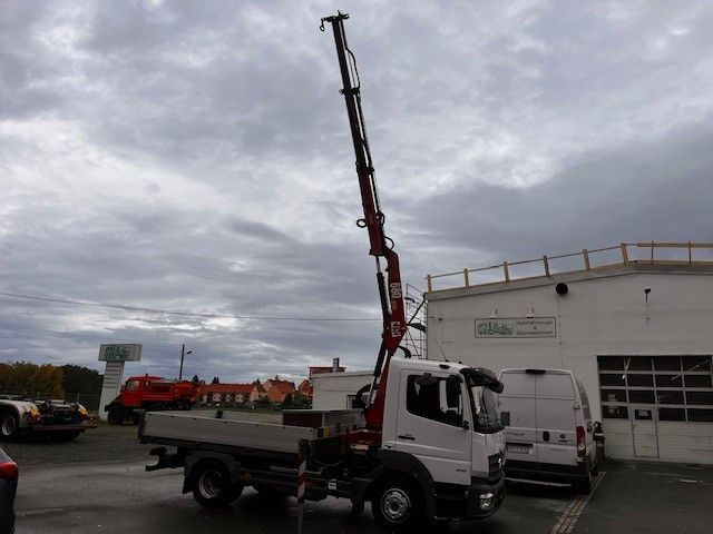 Mercedes-Benz Atego 818 mit Ladekran - Автоманипулятор: фото 4 Mercedes-Benz Atego 818 mit Ladekran - Автоманипулятор: фото 4