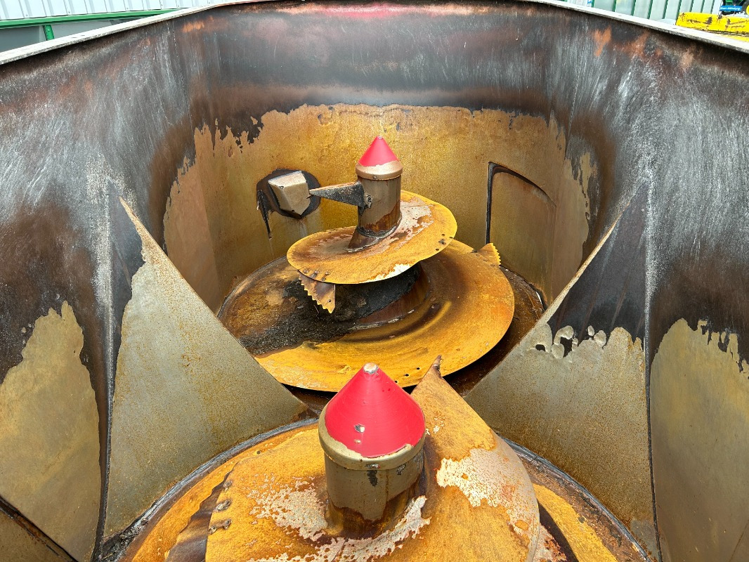 Strautmann Verti-Mix 1700 Double - Кормораздатчик: фото 5 Strautmann Verti-Mix 1700 Double - Кормораздатчик: фото 5