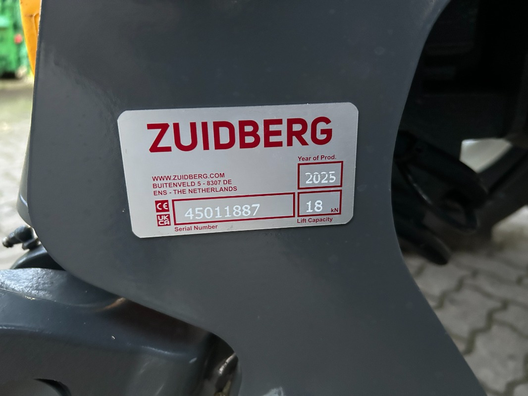 Valtra A85N - Трактор: фото 5 Valtra A85N - Трактор: фото 5