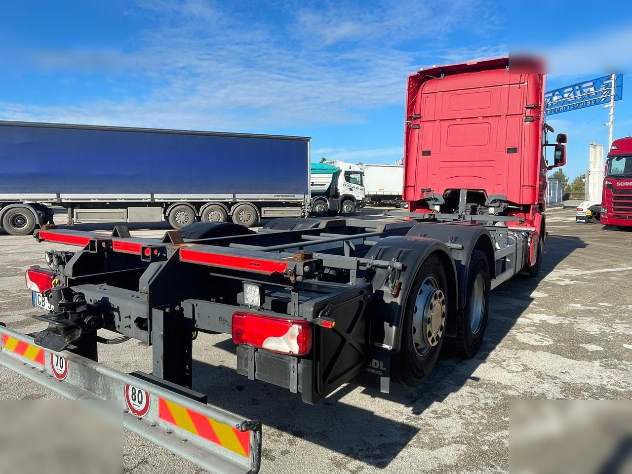 SCANIA R450 - Грузовик-контейнеровоз/ Сменный кузов: фото 5 SCANIA R450 - Грузовик-контейнеровоз/ Сменный кузов: фото 5