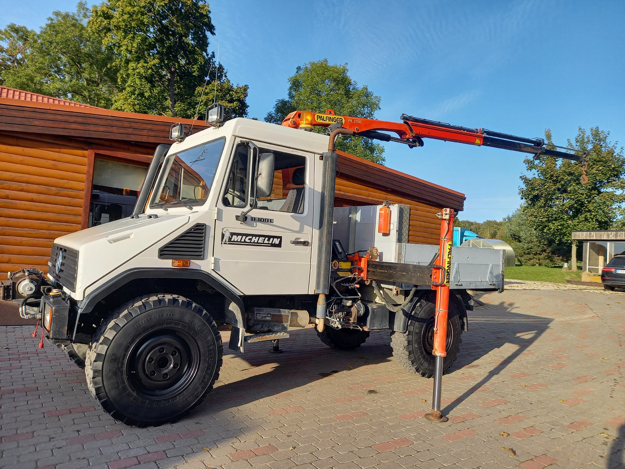 UNIMOG U100L - Автоманипулятор: фото 1 UNIMOG U100L - Автоманипулятор: фото 1