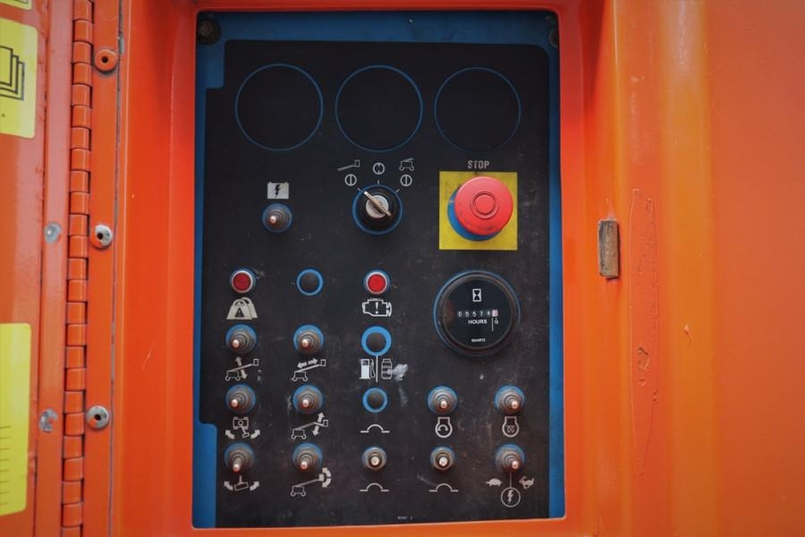 Genie S45 Valid inspection, Diesel, 4x4 Drive, 15.72 m W - Телескопический подъемник: фото 4 Genie S45 Valid inspection, Diesel, 4x4 Drive, 15.72 m W - Телескопический подъемник: фото 4