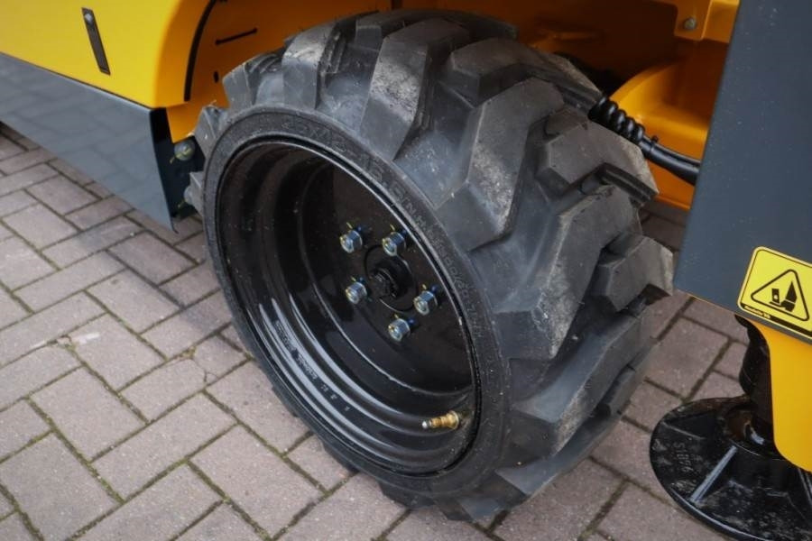 Haulotte Compact 12DX Valid Inspection, *Guarantee! Diesel, - Ножничный подъемник: фото 5 Haulotte Compact 12DX Valid Inspection, *Guarantee! Diesel, - Ножничный подъемник: фото 5