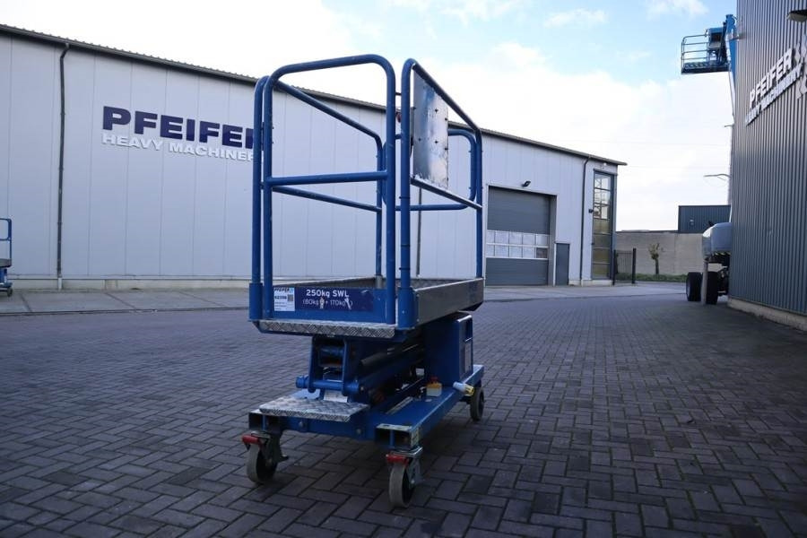 JLG Power Tower Electric, 5.10m Working Height, 250kg - Коленчатый подъемник: фото 2 JLG Power Tower Electric, 5.10m Working Height, 250kg - Коленчатый подъемник: фото 2