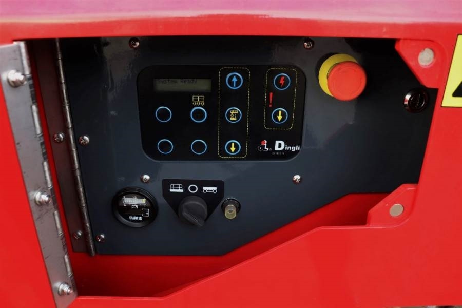 Magni ES1418RT New And Available Directly From Stock, El - Ножничный подъемник: фото 5 Magni ES1418RT New And Available Directly From Stock, El - Ножничный подъемник: фото 5