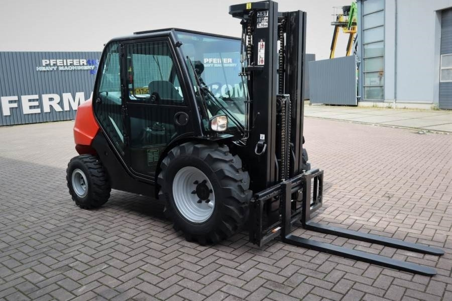 Manitou MC25-4 Valid Inspection, *Guarantee, Diesel, 4x4 D - Внедорожный погрузчик: фото 2 Manitou MC25-4 Valid Inspection, *Guarantee, Diesel, 4x4 D - Внедорожный погрузчик: фото 2