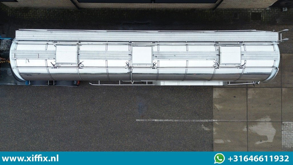 Burg 3-ass. Geisoleerde RVS tank oplegger / Food / 1 Compartiment - Полуприцеп-цистерна: фото 3 Burg 3-ass. Geisoleerde RVS tank oplegger / Food / 1 Compartiment - Полуприцеп-цистерна: фото 3