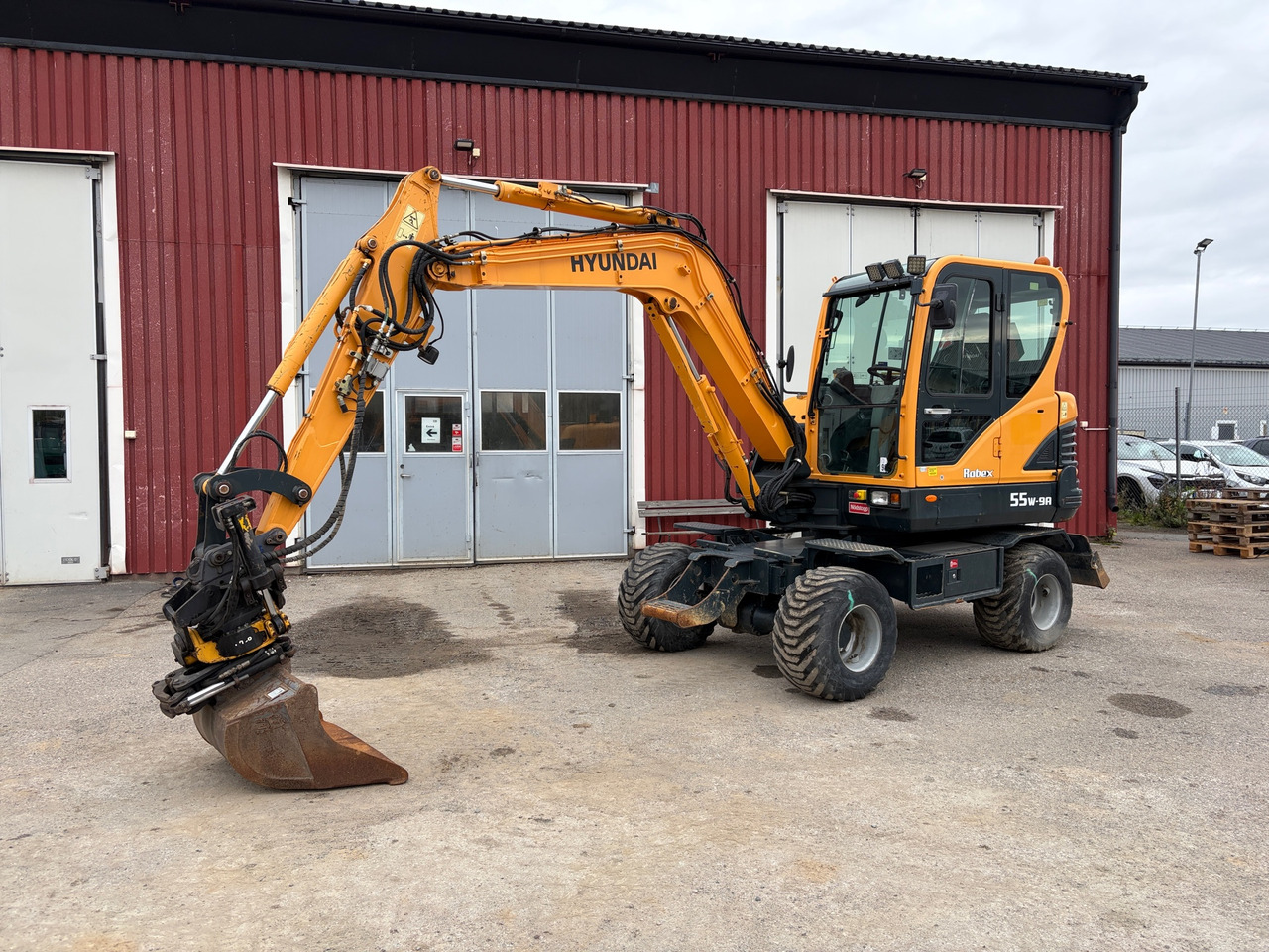 Hyundai Robex 55-9A - Экскаватор: фото 1 Hyundai Robex 55-9A - Экскаватор: фото 1