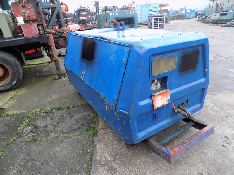 Ingersoll Rand Ingersoll rand P175W compressor met deutz P175W compressor met deutz - Воздушный компрессор: фото 3 Ingersoll Rand Ingersoll rand P175W compressor met deutz P175W compressor met deutz - Воздушный компрессор: фото 3