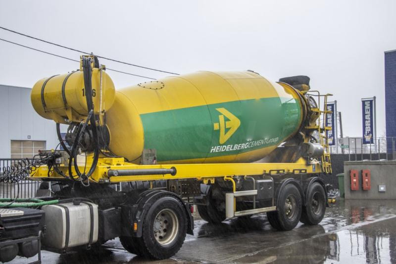 DE BUF BETON MIXER/MALAXEUR/MISCHER-12M3 - Полуприцеп бетоносмеситель: фото 1 DE BUF BETON MIXER/MALAXEUR/MISCHER-12M3 - Полуприцеп бетоносмеситель: фото 1