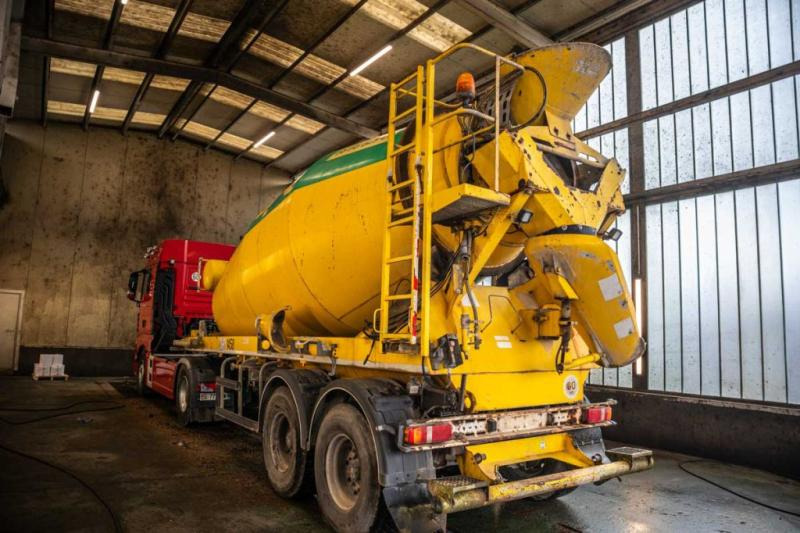 DE BUF BETON MIXER/MALAXEUR/MISCHER 12M3 - Полуприцеп бетоносмеситель: фото 4 DE BUF BETON MIXER/MALAXEUR/MISCHER 12M3 - Полуприцеп бетоносмеситель: фото 4