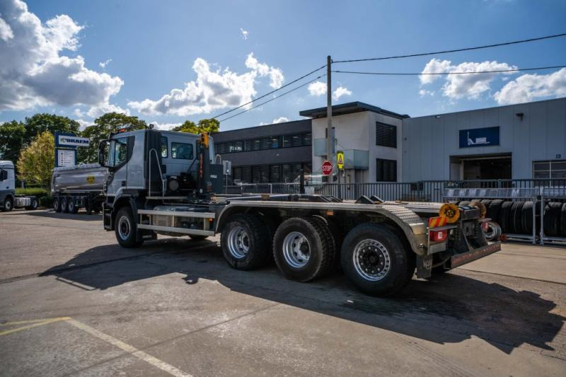 Iveco X-WAY 460 - Крюковой мультилифт: фото 5 Iveco X-WAY 460 - Крюковой мультилифт: фото 5