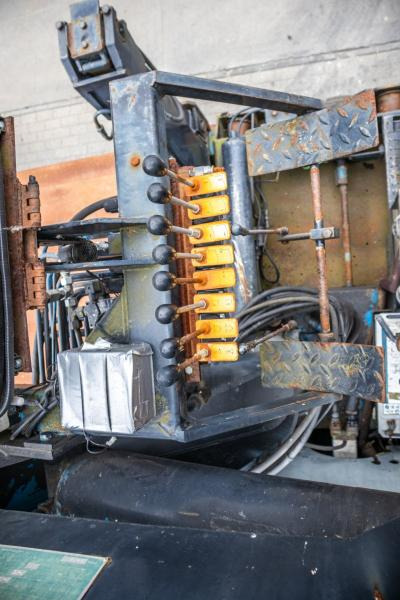 Kennis KENNIS R16 - Полуприцеп бортовой/ Платформа: фото 5 Kennis KENNIS R16 - Полуприцеп бортовой/ Платформа: фото 5