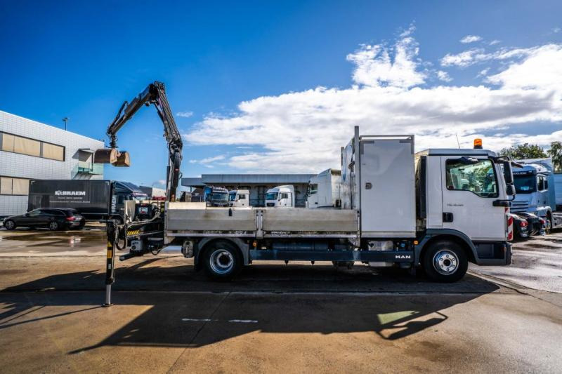 MAN TGL 12.190 BL + HIAB 055 D-1 HIDUO - Грузовик бортовой/ Платформа, Автоманипулятор: фото 3 MAN TGL 12.190 BL + HIAB 055 D-1 HIDUO - Грузовик бортовой/ Платформа, Автоманипулятор: фото 3