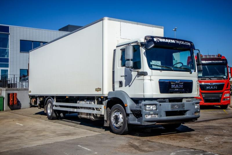 MAN TGM 18.250 BL -E5 - Грузовик с закрытым кузовом: фото 2 MAN TGM 18.250 BL -E5 - Грузовик с закрытым кузовом: фото 2