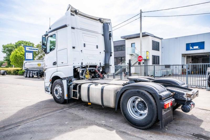 Mercedes ACTROS 1845 LS - Тягач: фото 5 Mercedes ACTROS 1845 LS - Тягач: фото 5