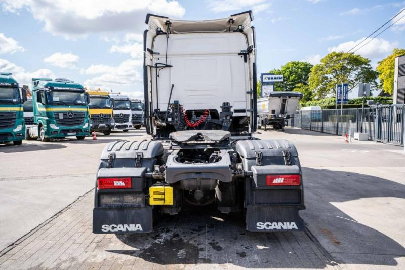 Scania R450 + KIPHYDR. - Тягач: фото 4 Scania R450 + KIPHYDR. - Тягач: фото 4