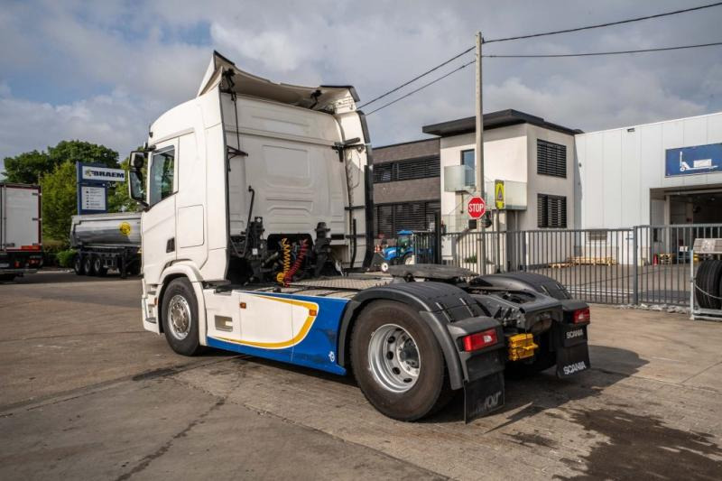 Scania R450 + KIPHYDR. - Тягач: фото 5 Scania R450 + KIPHYDR. - Тягач: фото 5