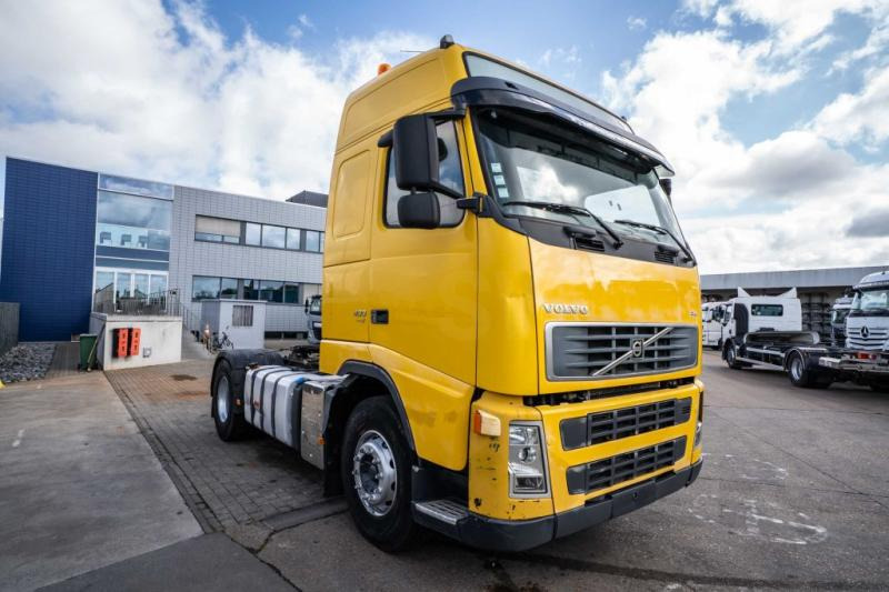 Volvo FH 400+E5+KIPHYDR. - Тягач: фото 2 Volvo FH 400+E5+KIPHYDR. - Тягач: фото 2