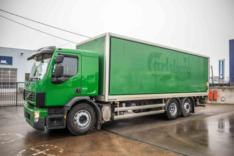 Volvo FE 300 - Грузовик с закрытым кузовом: фото 1 Volvo FE 300 - Грузовик с закрытым кузовом: фото 1