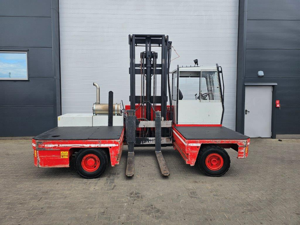 B-P Battioni e Pagani HT5KU - Боковой погрузчик: фото 1 B-P Battioni e Pagani HT5KU - Боковой погрузчик: фото 1