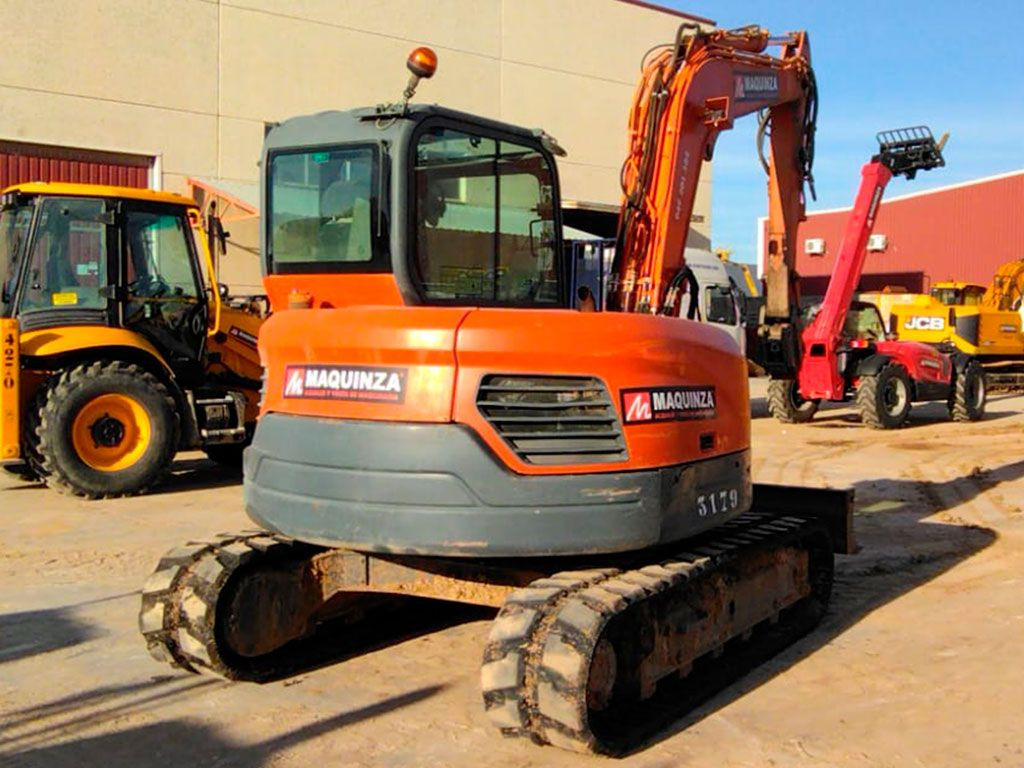 DOOSAN DX85R-3 - Мини-экскаватор: фото 3 DOOSAN DX85R-3 - Мини-экскаватор: фото 3
