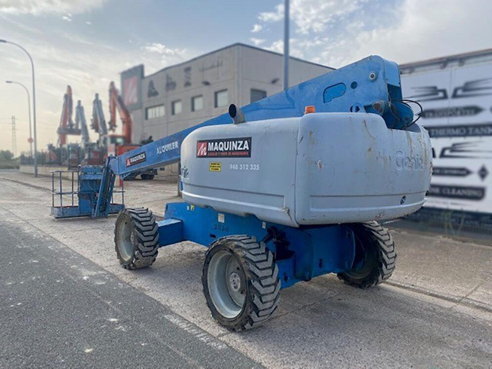 GENIE S65 - Коленчатый подъемник: фото 4 GENIE S65 - Коленчатый подъемник: фото 4