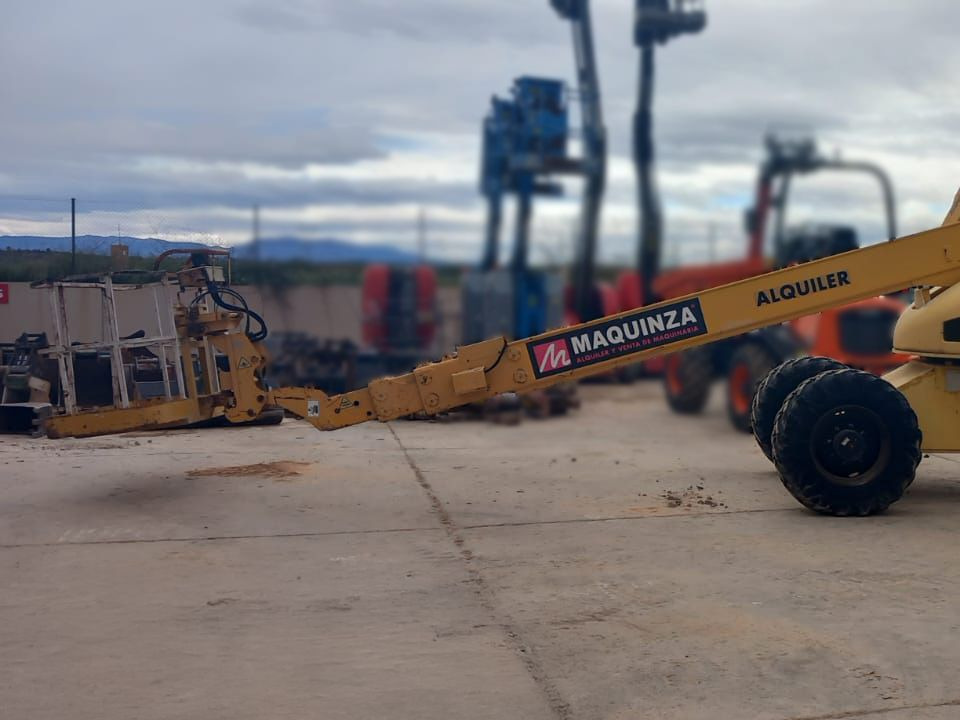 HAULOTTE H21TX - Телескопический подъемник: фото 2 HAULOTTE H21TX - Телескопический подъемник: фото 2