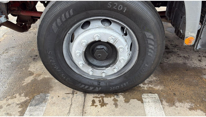 Iveco Eurotrakker 260 E 37 (POMPE MANUELLE / MANUAL PUMP / LAMES / STEEL SUSP. / BIG AXLE / GRANT PONT) в лизинг Iveco Eurotrakker 260 E 37 (POMPE MANUELLE / MANUAL PUMP / LAMES / STEEL SUSP. / BIG AXLE / GRANT PONT): фото 10 Iveco Eurotrakker 260 E 37 (POMPE MANUELLE / MANUAL PUMP / LAMES / STEEL SUSP. / BIG AXLE / GRANT PONT) в лизинг Iveco Eurotrakker 260 E 37 (POMPE MANUELLE / MANUAL PUMP / LAMES / STEEL SUSP. / BIG AXLE / GRANT PONT): фото 10