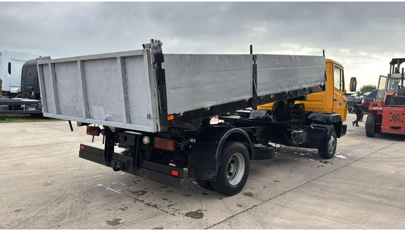 Mercedes-Benz SK 814 (MANUAL PUMP / POMPE MANUELLE / LAMES) - Самосвал: фото 4 Mercedes-Benz SK 814 (MANUAL PUMP / POMPE MANUELLE / LAMES) - Самосвал: фото 4