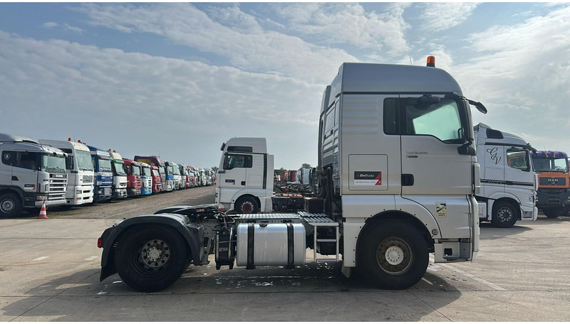 MAN TGX 18.400 (BE TRUCK / EURO 5 EEV / PTO / HYDRAULIC PUMP) - Тягач: фото 4 MAN TGX 18.400 (BE TRUCK / EURO 5 EEV / PTO / HYDRAULIC PUMP) - Тягач: фото 4