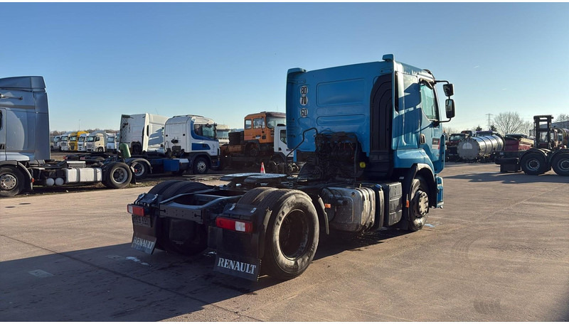 Renault Premium 450 DXI (PTO / HYDRAULIQUE / RETARDER / GOOD CONDITION / BONNE ETAT) - Тягач: фото 4 Renault Premium 450 DXI (PTO / HYDRAULIQUE / RETARDER / GOOD CONDITION / BONNE ETAT) - Тягач: фото 4