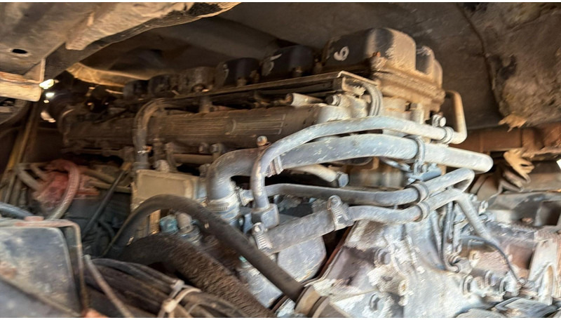 Тягач Scania 114 - 380 (MANUAL GEARBOX / BOITE MANUELLE): фото 15