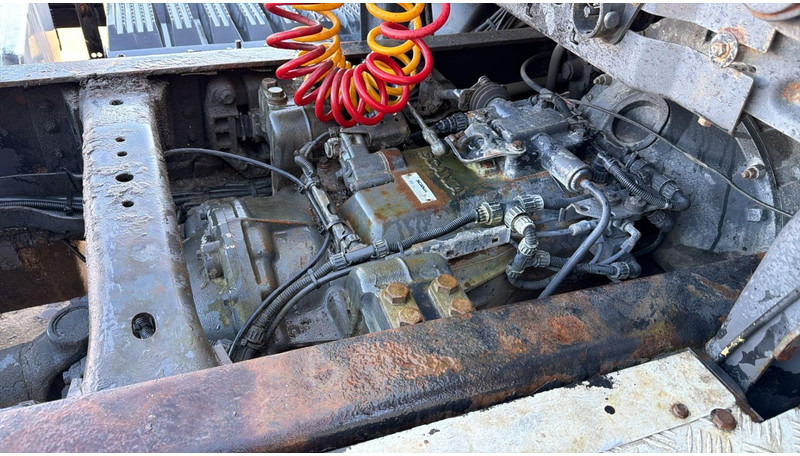 Тягач Scania 114 - 380 (MANUAL GEARBOX / BOITE MANUELLE): фото 17