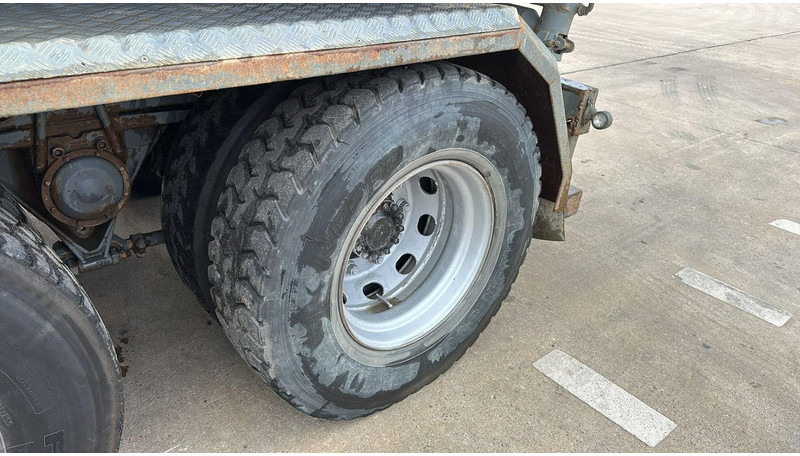 Самосвал Volvo FL 12.380 (8X4 /STEEL SUSP. / BOITE MANUELLE / MANUAL GEARBOX): фото 11