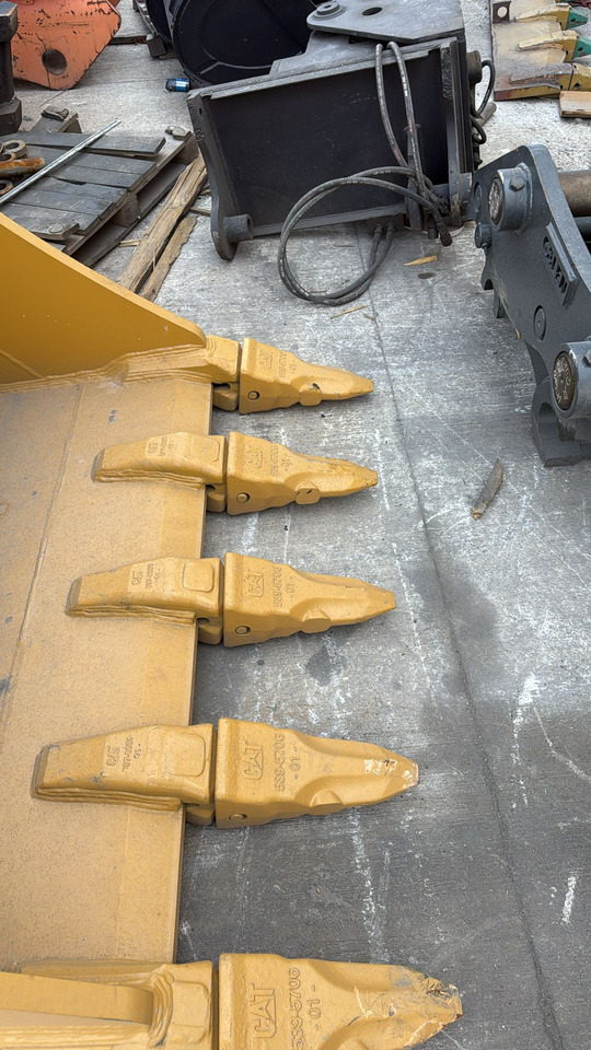 CATERPILLAR 352 General Purpose Bucket - Ковш для экскаватора: фото 3 CATERPILLAR 352 General Purpose Bucket - Ковш для экскаватора: фото 3