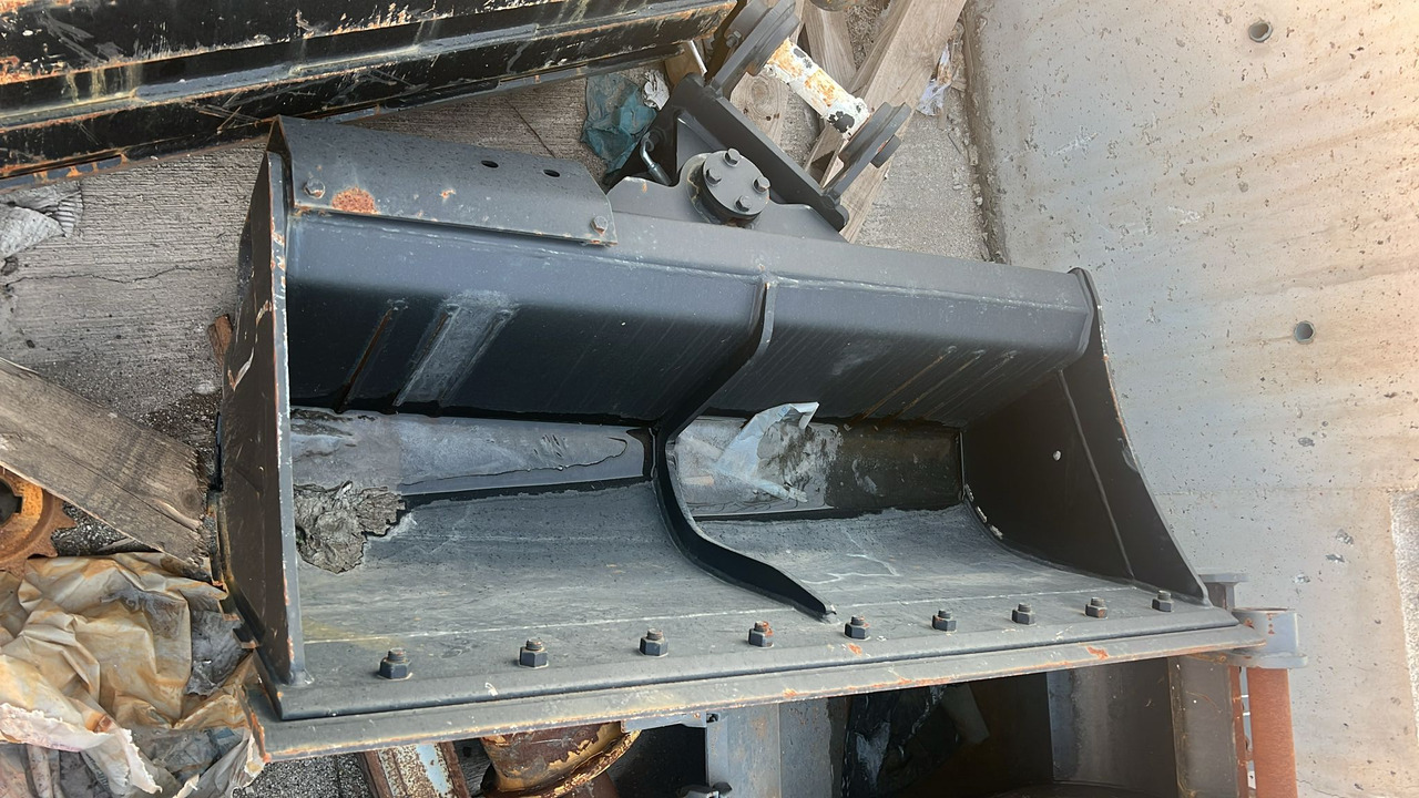 Volvo ECR50 Tilt Bucket - Ковш для экскаватора для Мини-экскаваторов: фото 3 Volvo ECR50 Tilt Bucket - Ковш для экскаватора для Мини-экскаваторов: фото 3