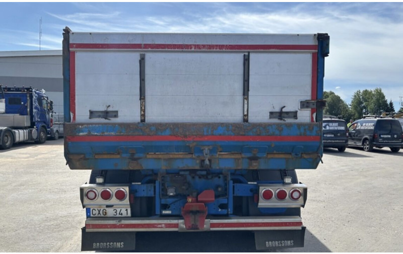 Scania R560 8x4 - Самосвал: фото 4 Scania R560 8x4 - Самосвал: фото 4