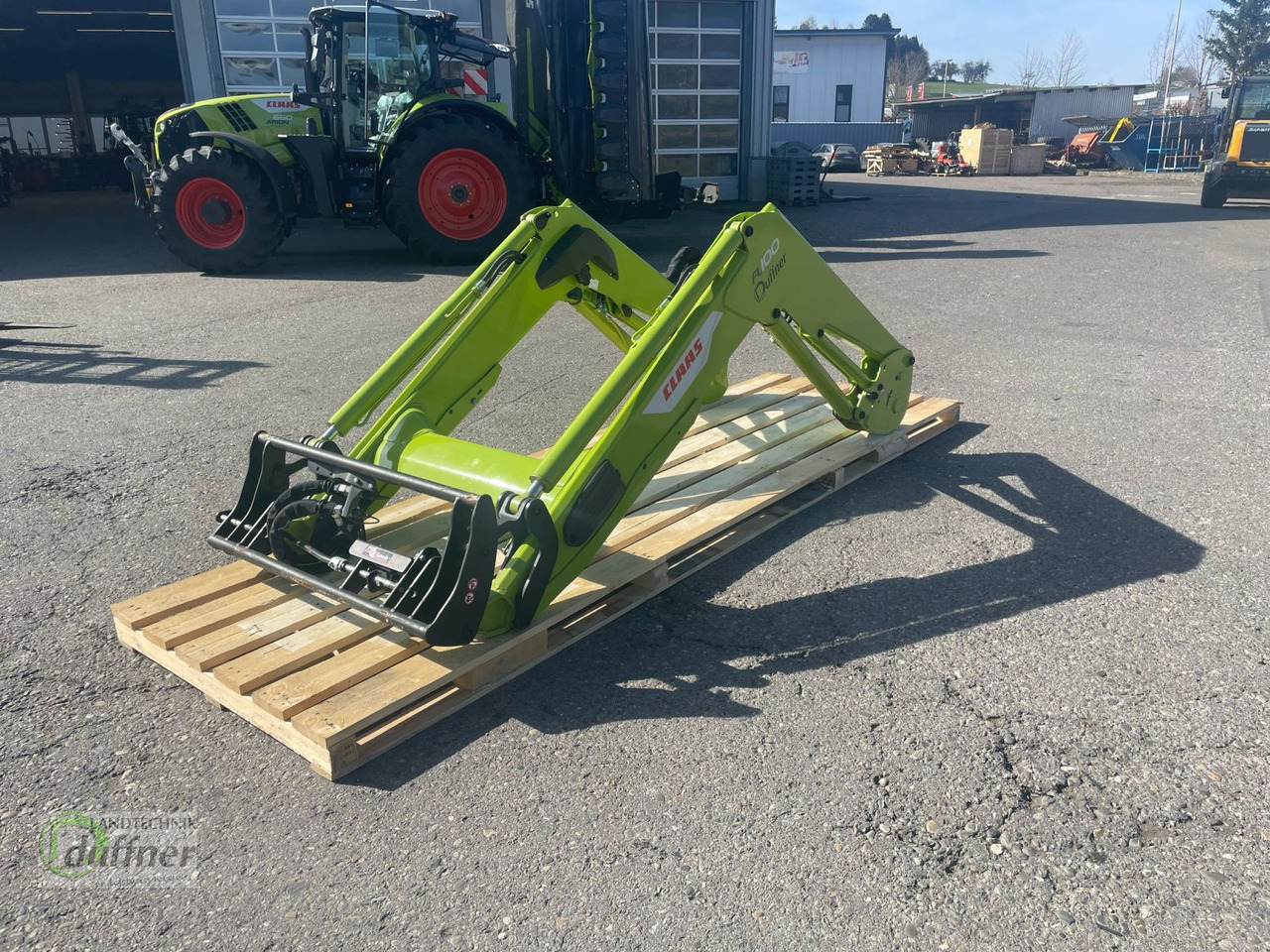 CLAAS FL 100 - Фронтальный погрузчик для трактора: фото 3 CLAAS FL 100 - Фронтальный погрузчик для трактора: фото 3