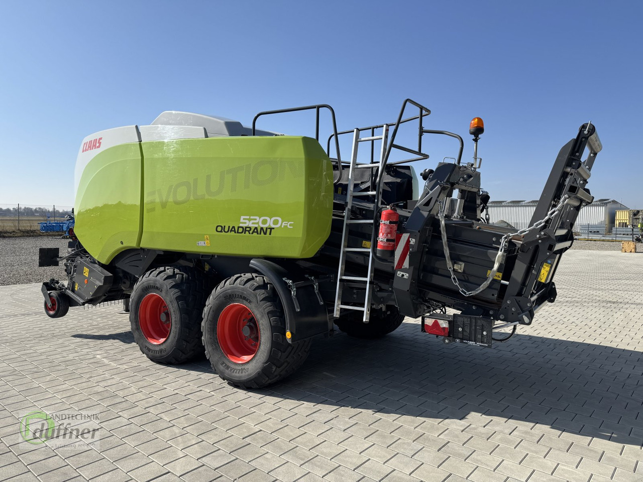 CLAAS Quadrant 5200 FC Evolution - Пресс-подборщик тюковый: фото 4 CLAAS Quadrant 5200 FC Evolution - Пресс-подборщик тюковый: фото 4